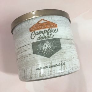 Bath & Body Works Campfire Donut 3-Wick Candle